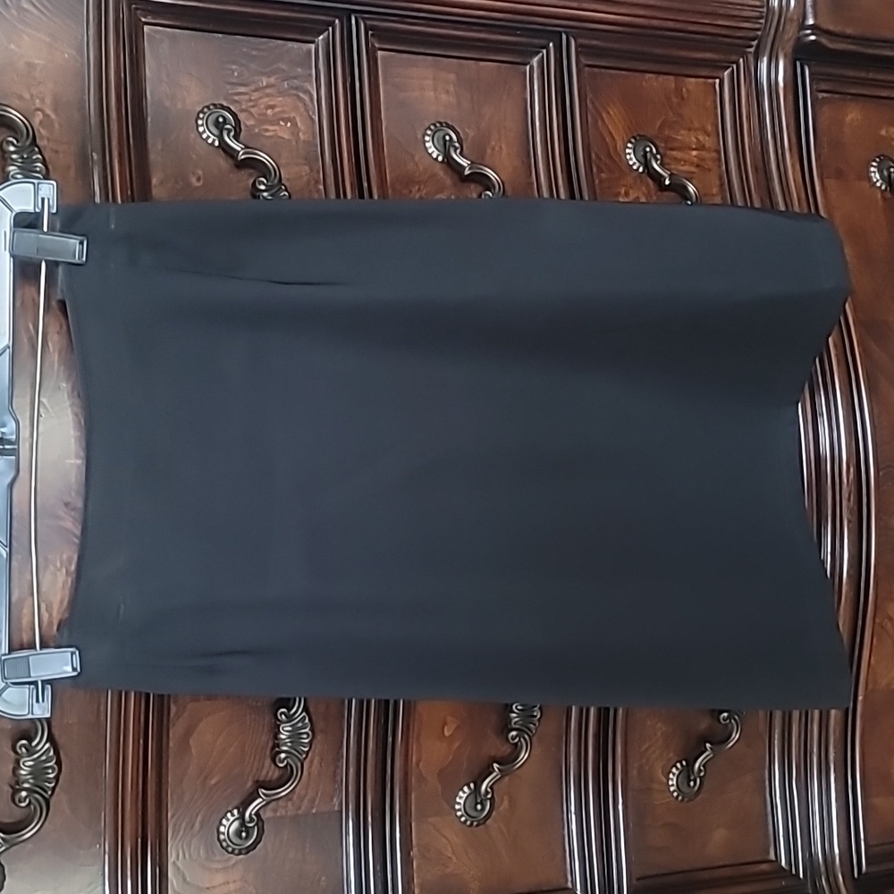 BORN IN AMERICA womens skirt,  size 16, w/ side slit